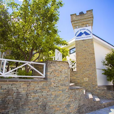 River House Boutique Hotel 4*