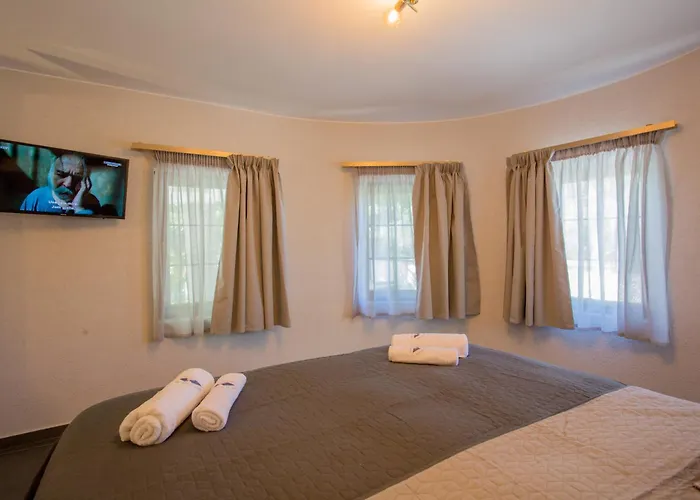 River House Boutique 4* בראט