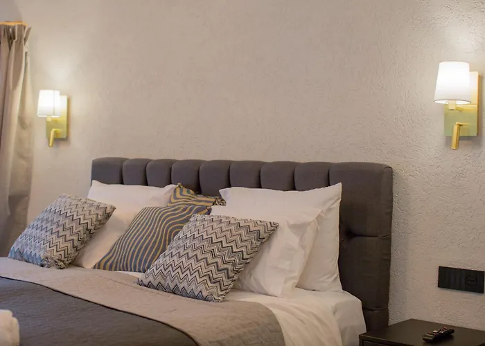 River House Boutique מלון בראט