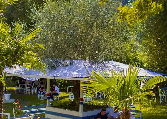 מלון River House Boutique בראט